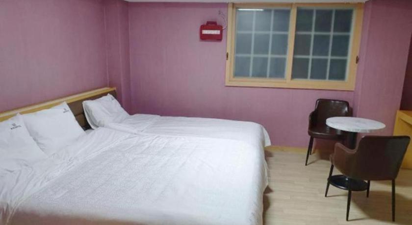 Geoje Win Hotel Dış mekan fotoğraf